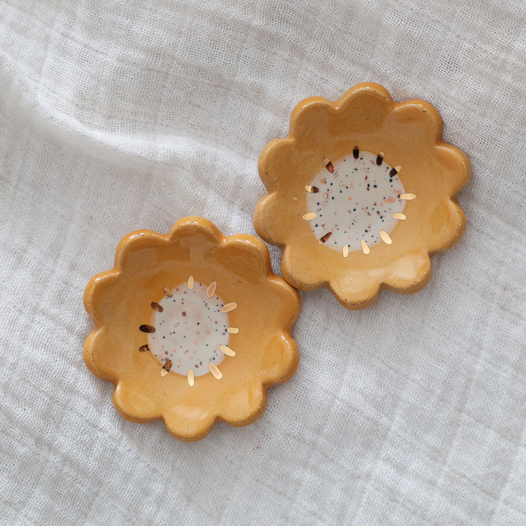 The Honeybee Gift Box