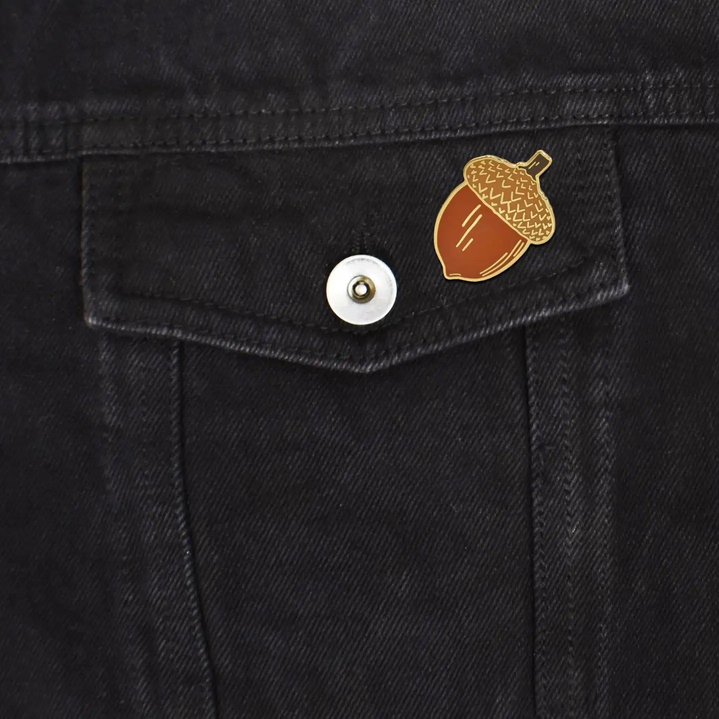 Acorn Enamel Pin