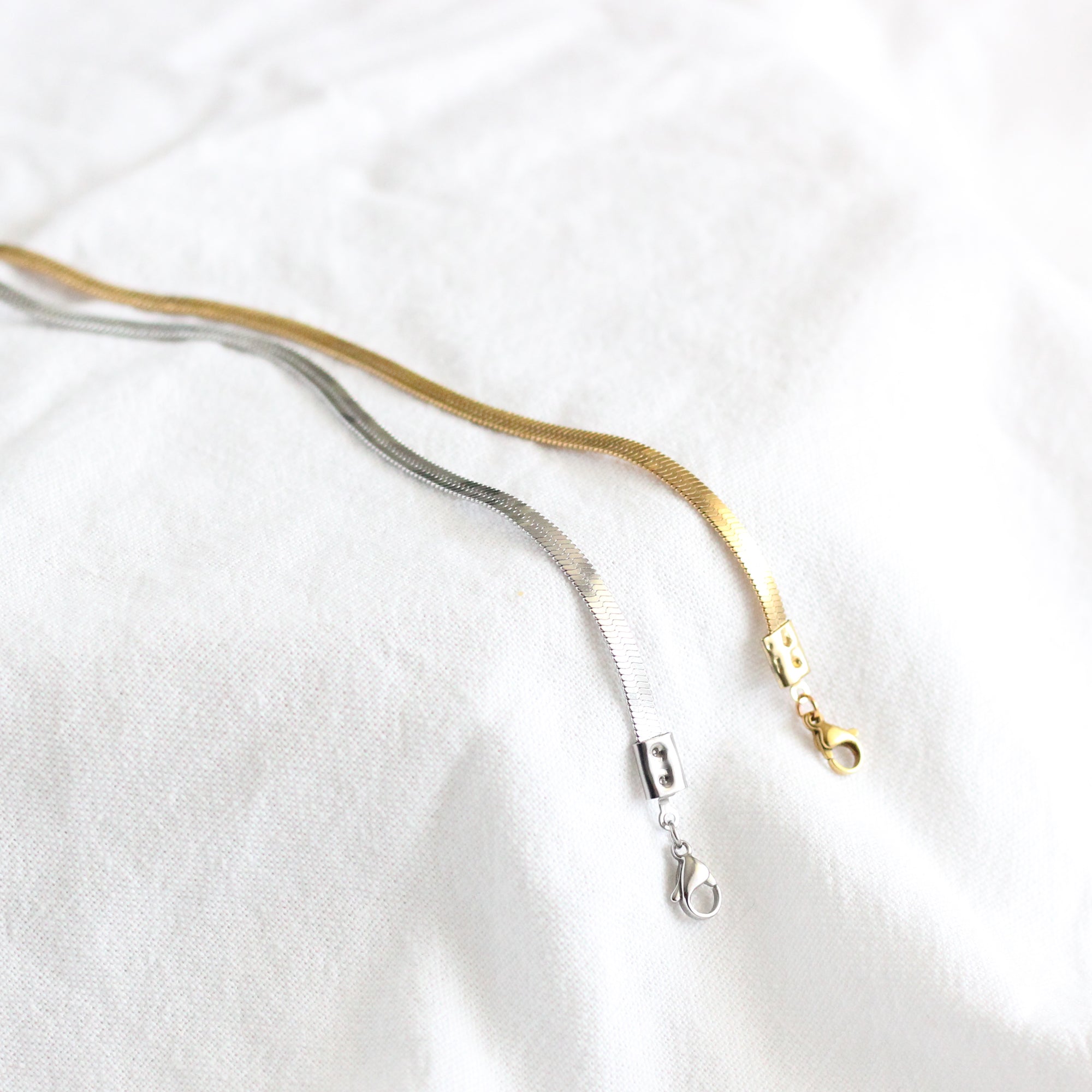 Herringbone Chain Bracelet