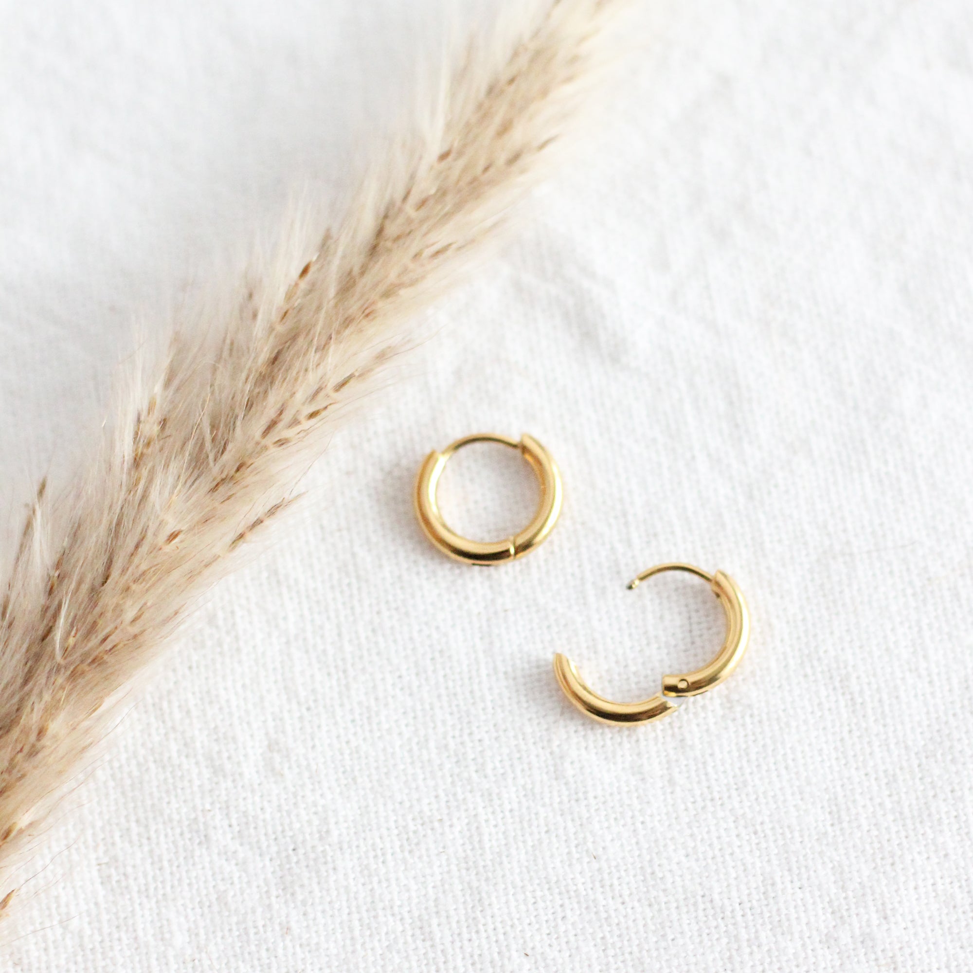 Everyday Huggie Hoops