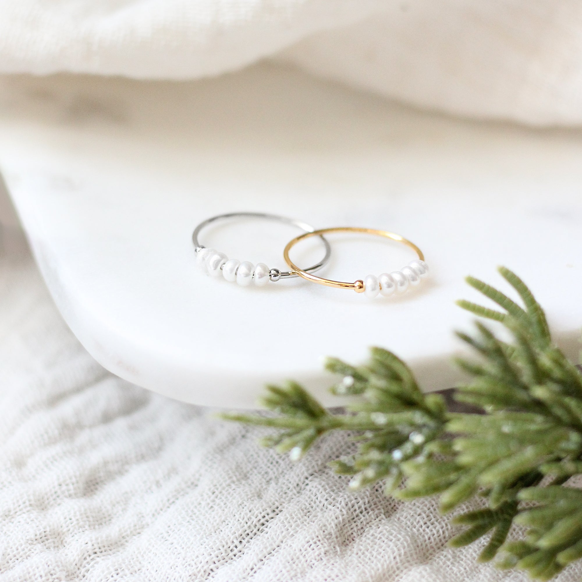 Organic Pearl Cluster Ring