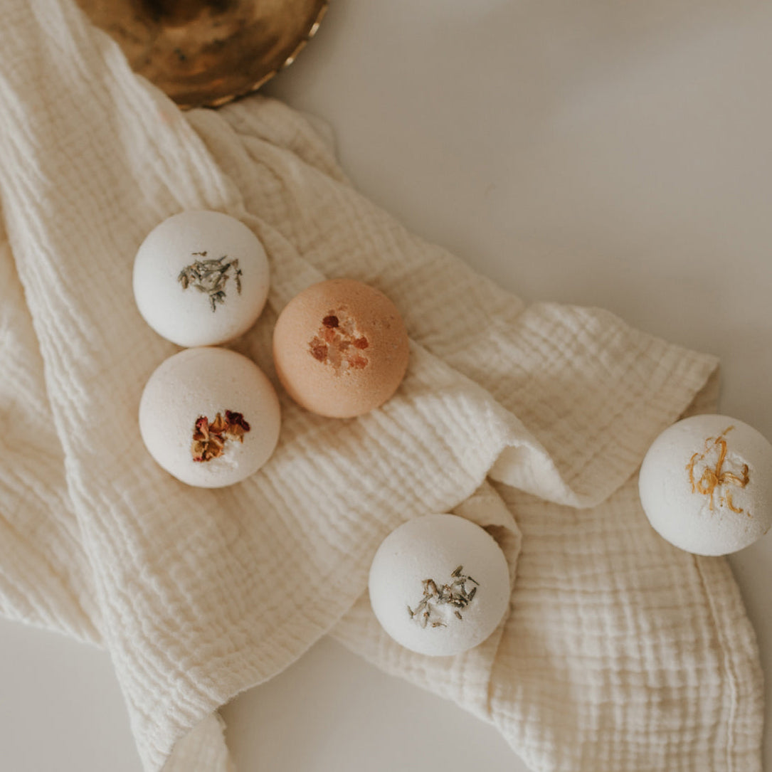 All-Natural Bath Bomb