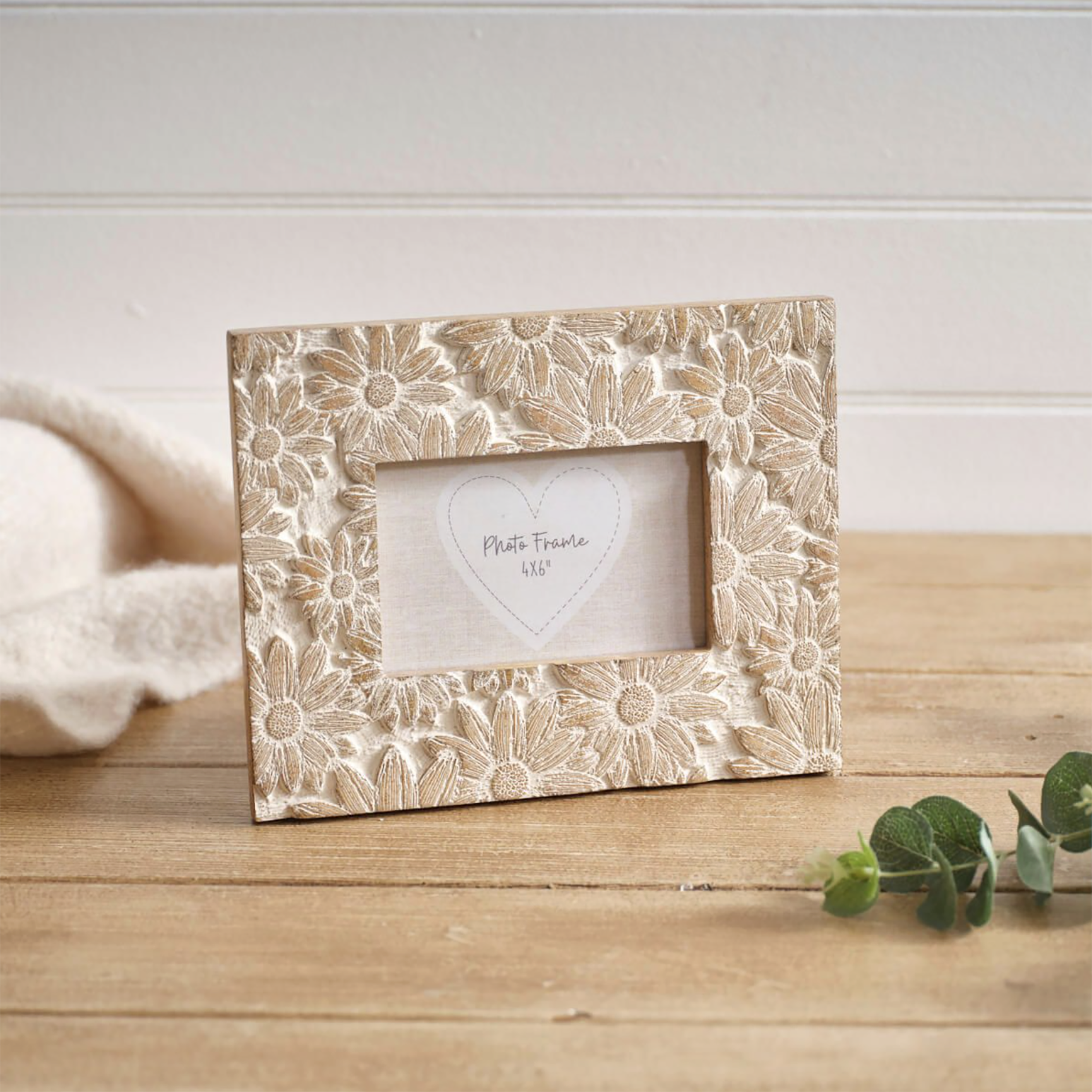 Heirloom Floral Photo Frame
