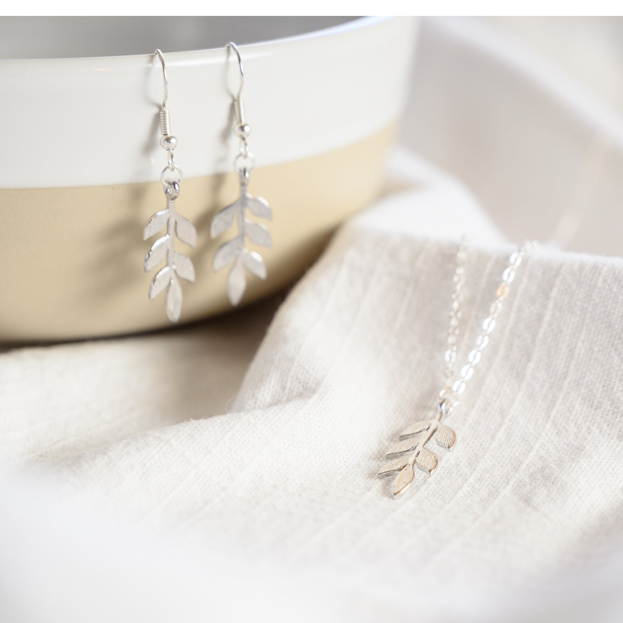 Silver Elegant Leaf Gift Set