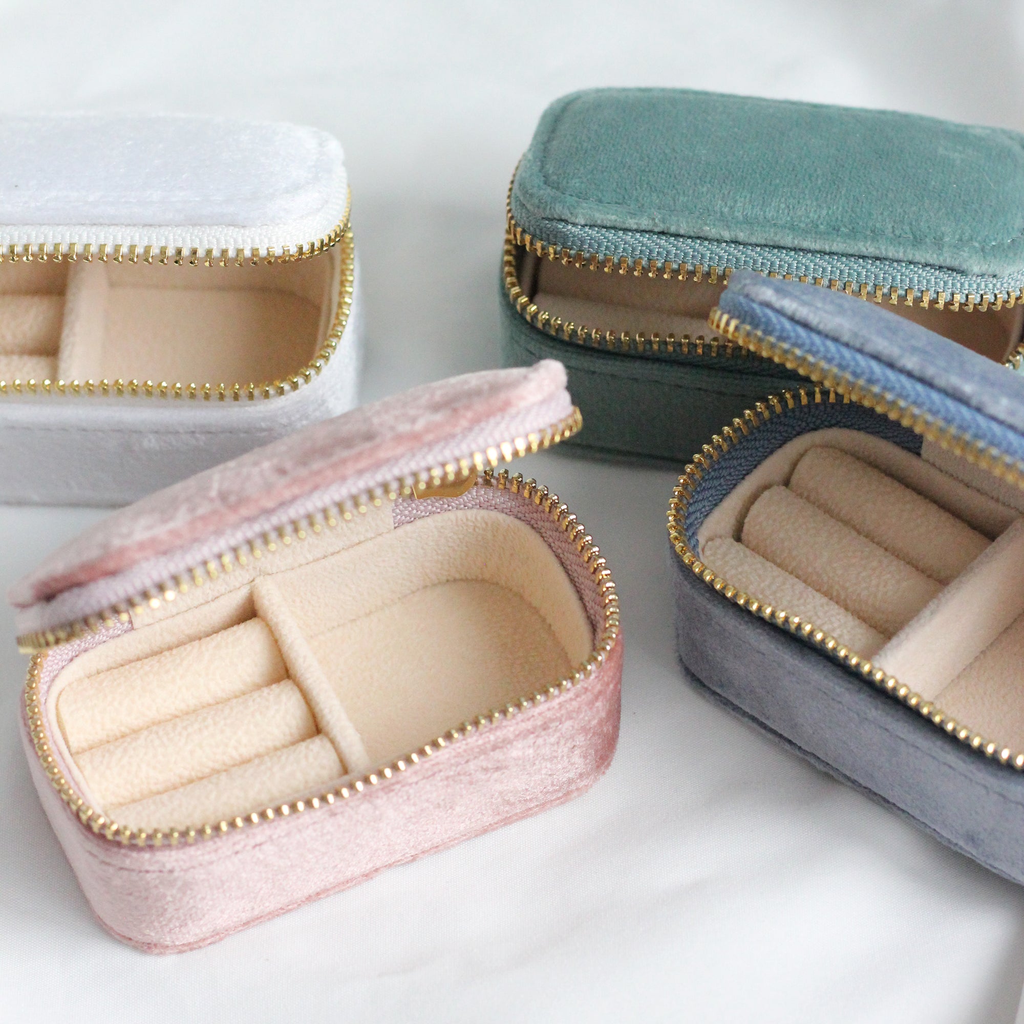 Mini Velvet Travel Case
