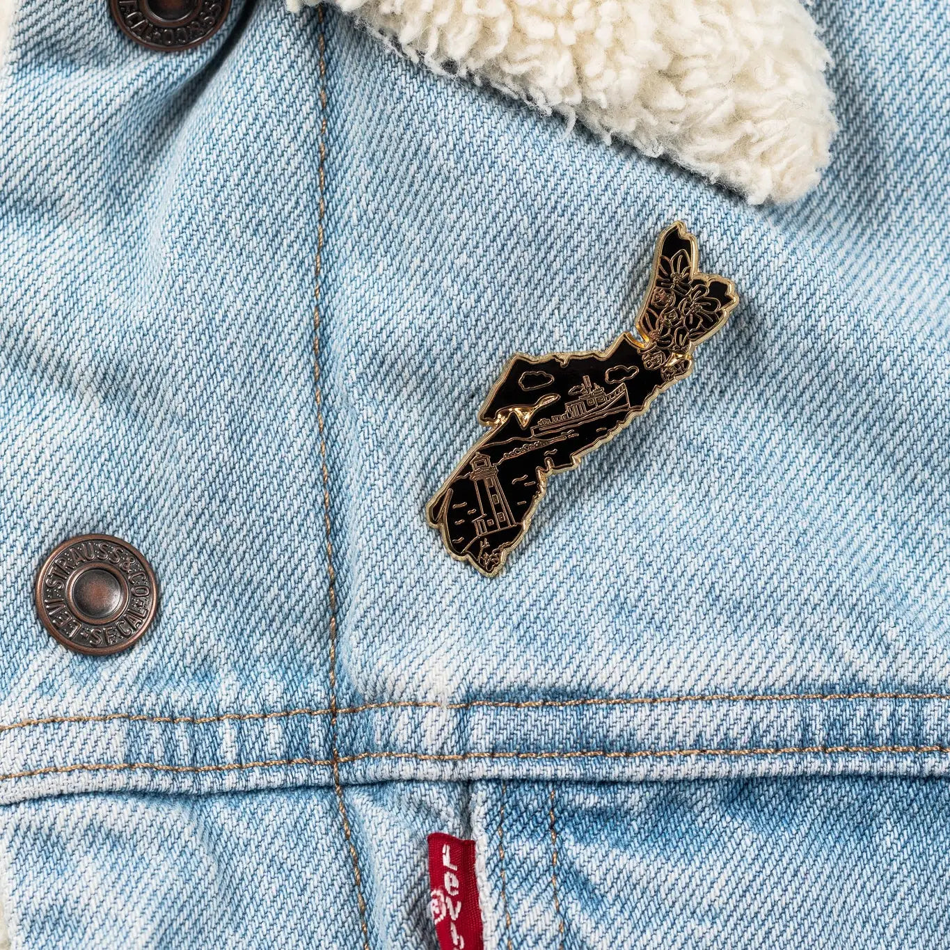 Canadian Province Enamel Pin