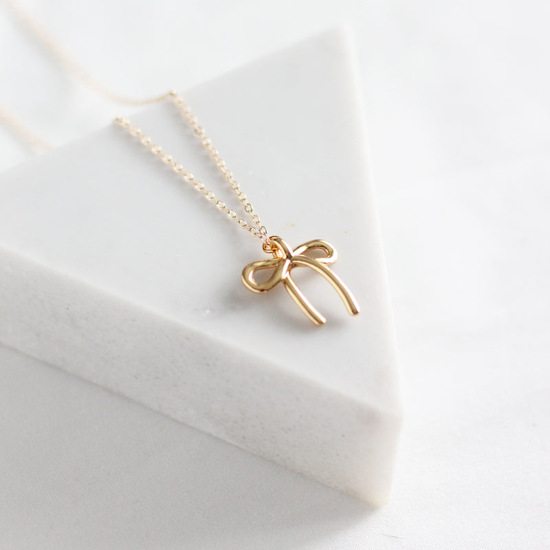 Bow Necklace